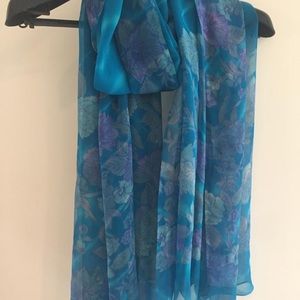 Lightweight Floral Printed Scarf - Summer Spring Accessory
